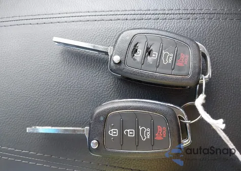 2016 Hyundai Santa Fe Sport 2.4L from USA, damaged, VIN 5XYZTDLBXGG368760